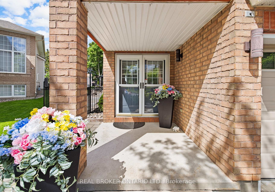 124-macassa-circle-kanata-ontario-x13213824