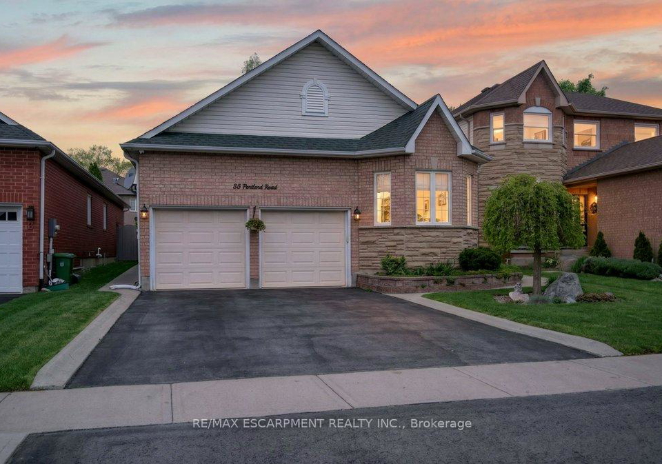 35-pentland-road-hamilton-ontario-x13213854