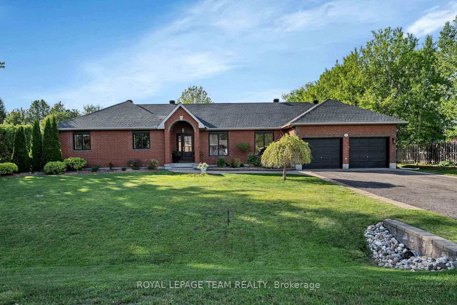 6567-courtland-grove-crescent-ottawa-ontario-x13213972