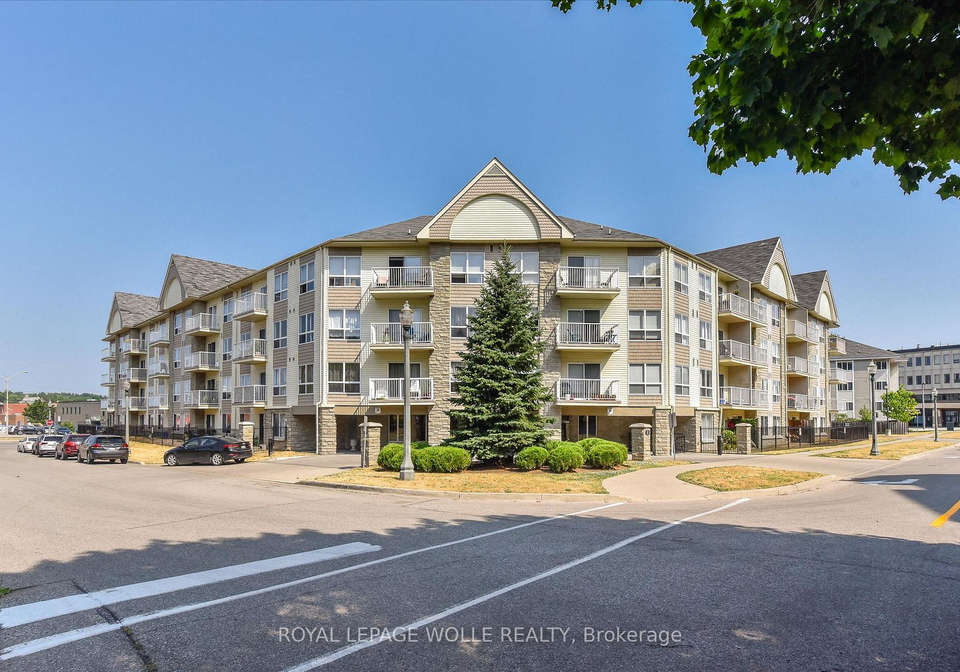 8-harris-street-cambridge-ontario-x13214248