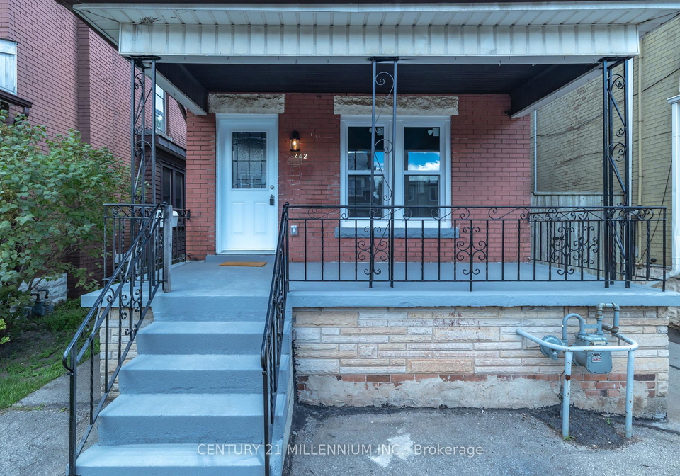 242-balmoral-avenue-n-hamilton-ontario-x13214252