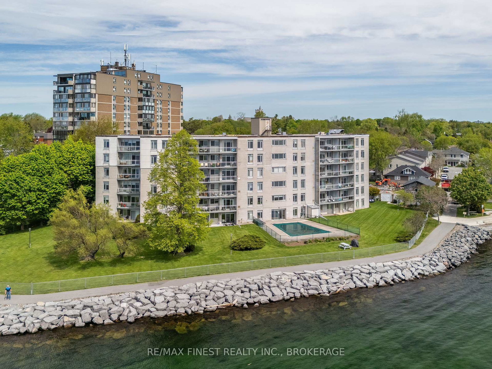 1-mowat-avenue-kingston-ontario-x13214282