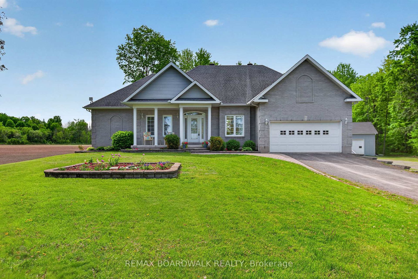 520-route-100-street-russell-ontario-x13214354