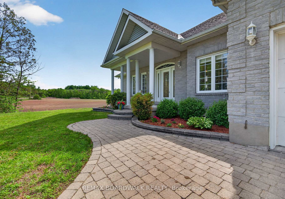 520-route-100-street-russell-ontario-x13214354