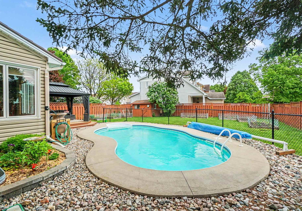 6114-silverbirch-street-ottawa-ontario-x13214378