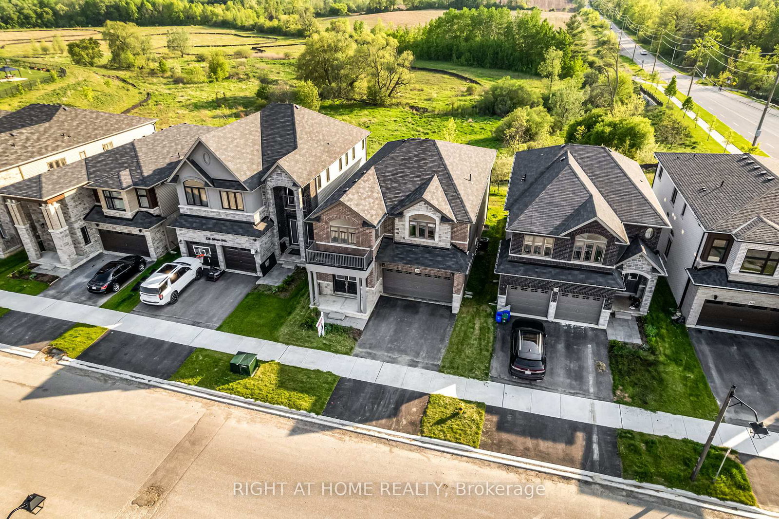 330-gillespie-drive-brantford-ontario-x13214506