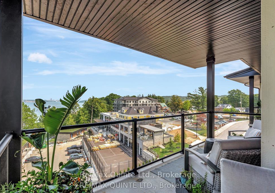 17-cleave-avenue-prince-edward-county-ontario-x13214556