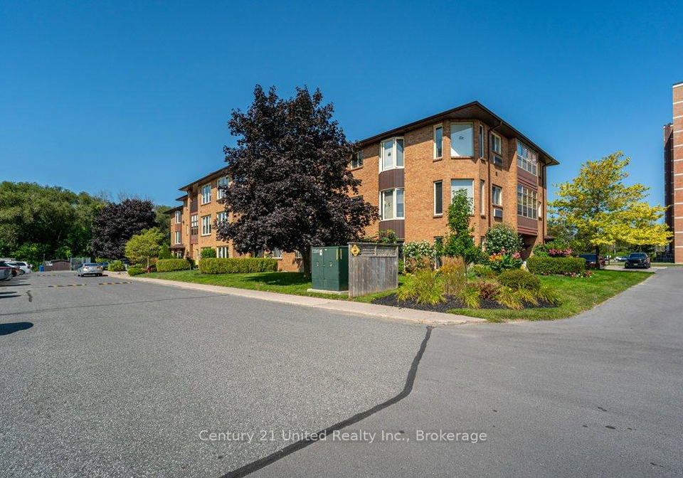 2181-walker-avenue-peterborough-ontario-x13214600