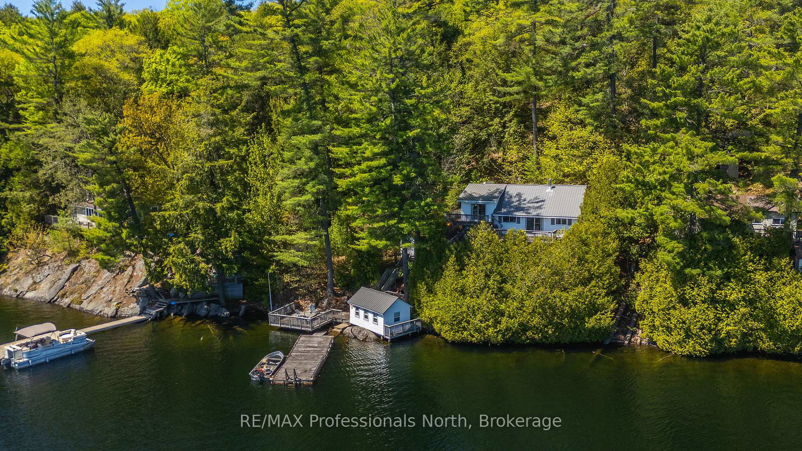 10167-little-hawk-west-sho-algonquin-highlands-ontario-x13214778