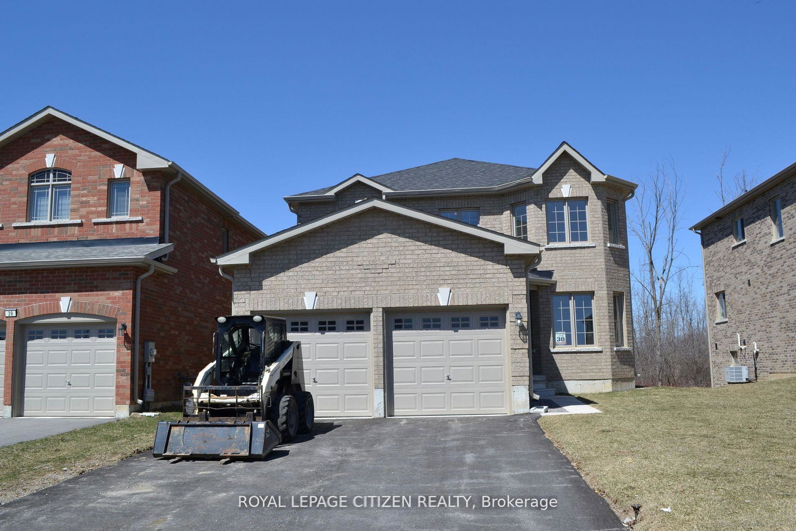 41-carew-boulevard-kawartha-lakes-ontario-x13214844