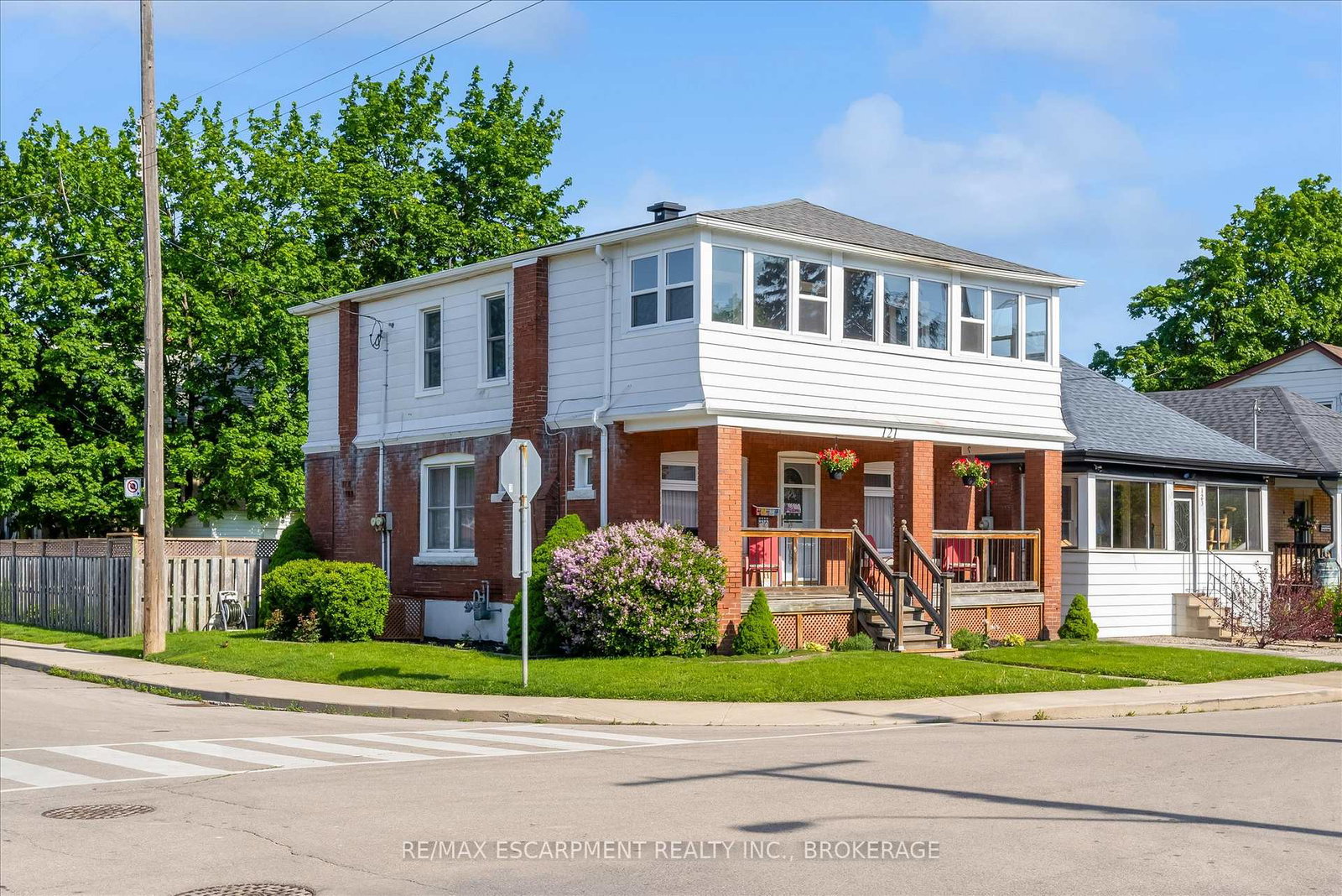 121-edgemont-street-n-hamilton-ontario-x13214908