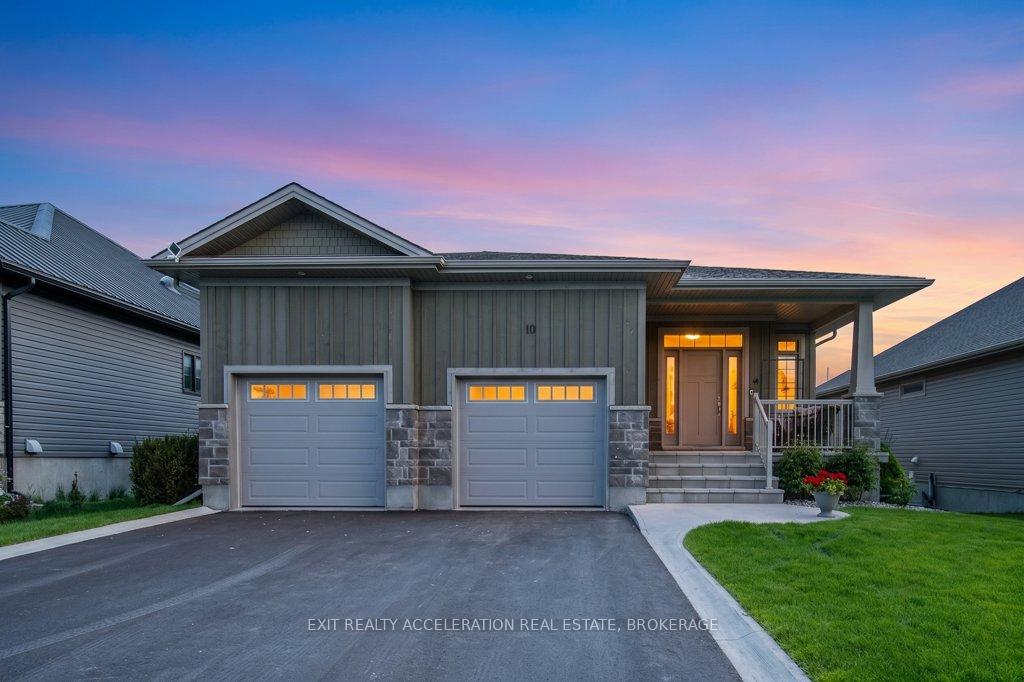 10-admiral-court-loyalist-ontario-x13215050
