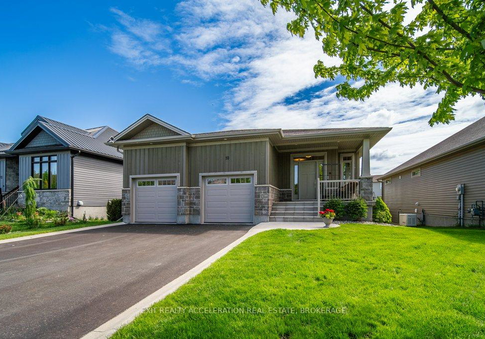 10-admiral-court-loyalist-ontario-x13215050