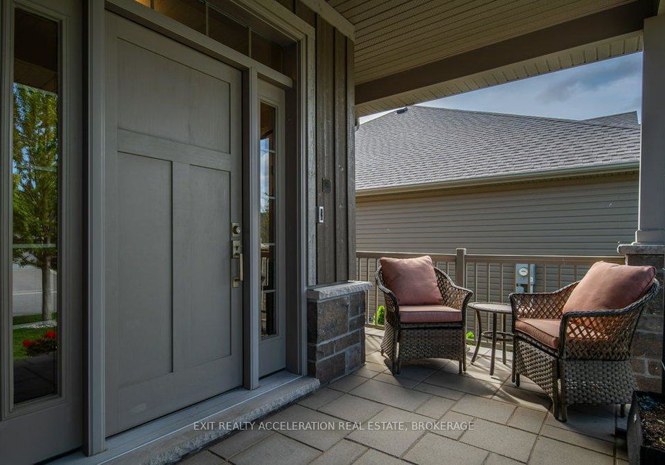 10-admiral-court-loyalist-ontario-x13215050