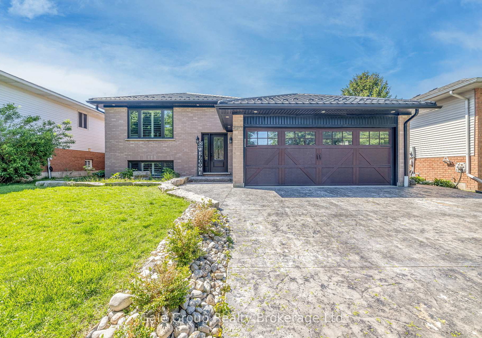 10-knowles-drive-woodstock-ontario-x13215084