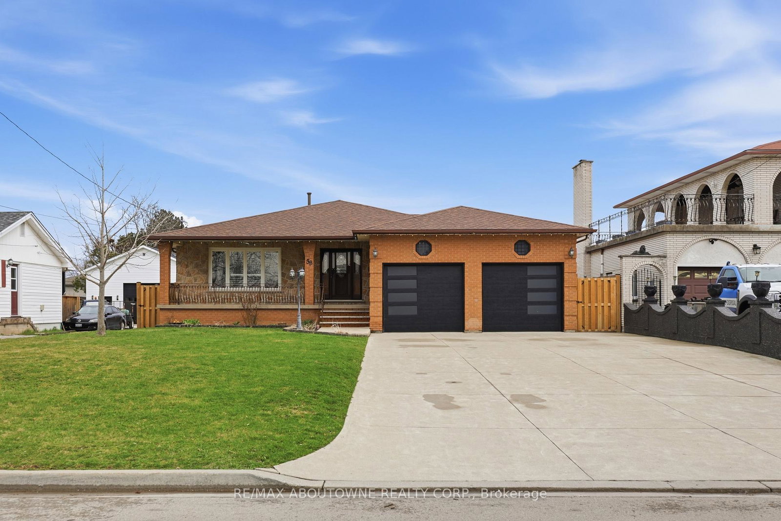 58-kilbourn-avenue-hamilton-ontario-x13215166