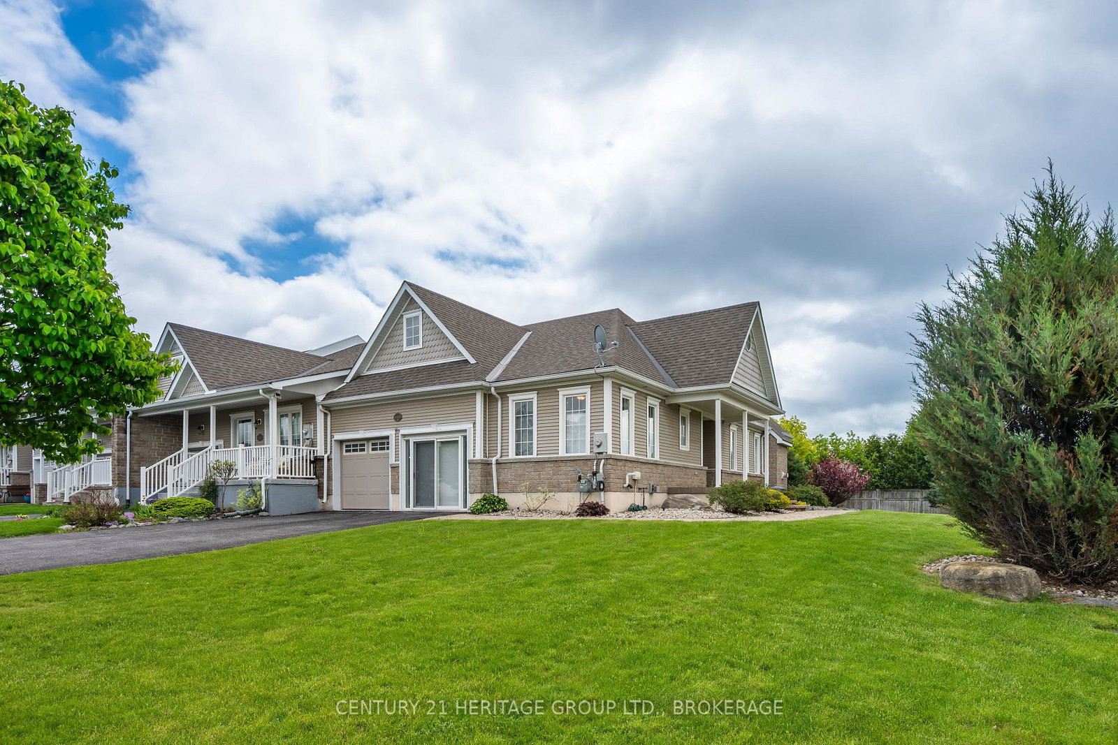 100-britannia-crescent-loyalist-ontario-x13215182