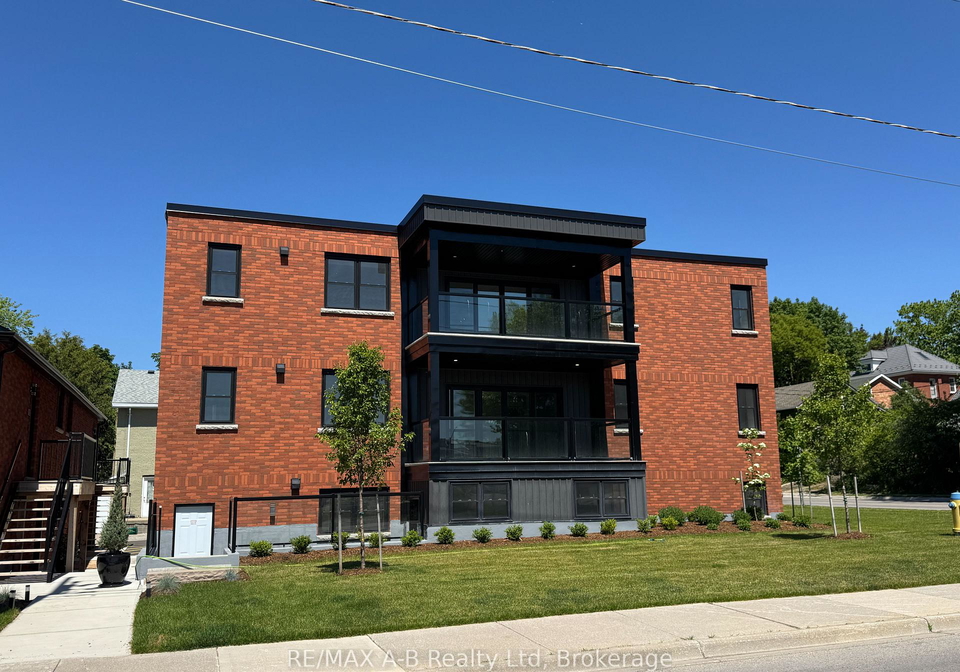 74a-church-street-stratford-ontario-x13215208
