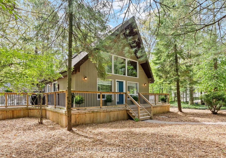 10291-pines-parkway-lambton-shores-ontario-x13215358