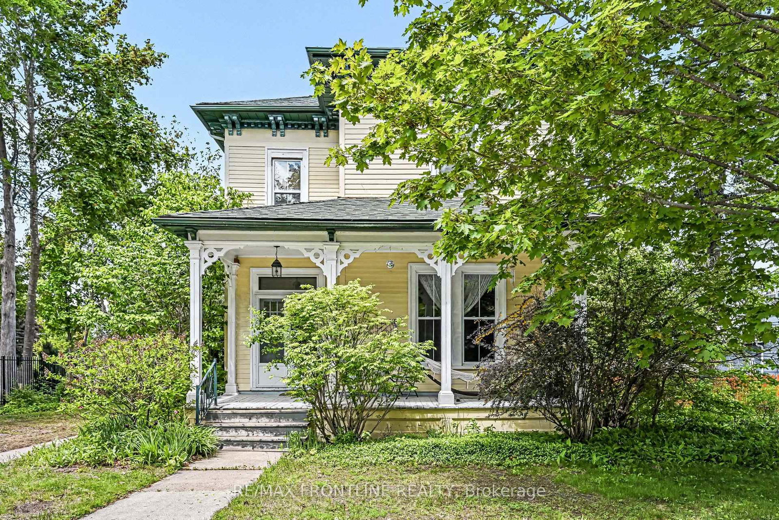5-darcy-street-perth-ontario-x13215466