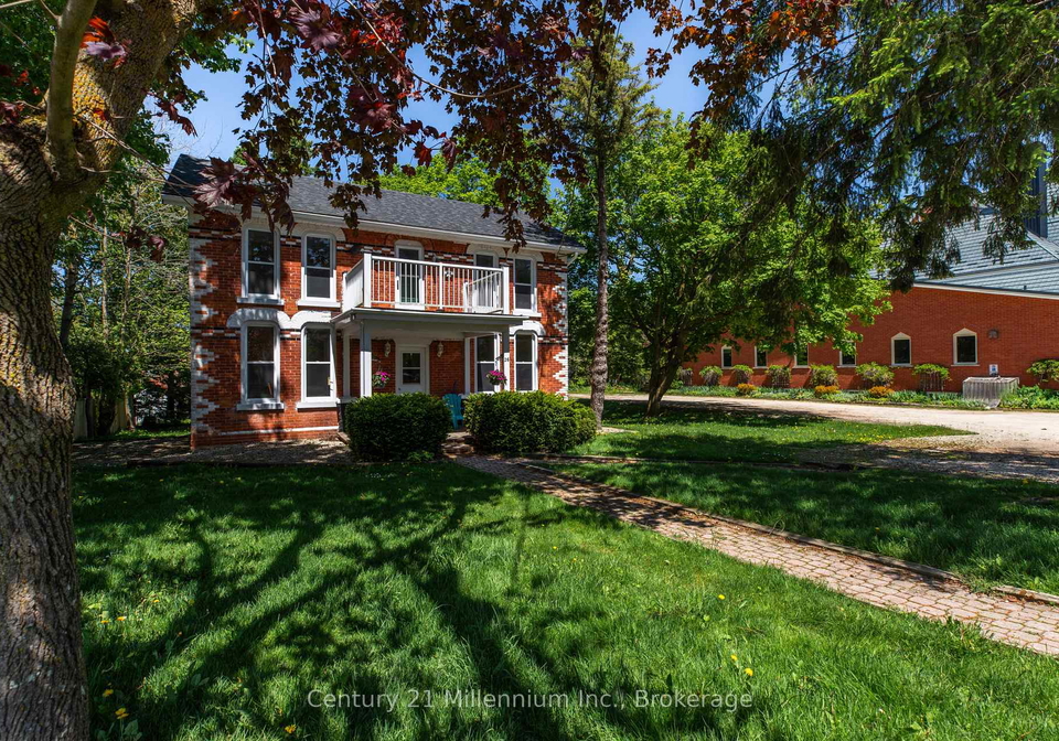 26-victoria-avenue-grey-highlands-ontario-x13215624