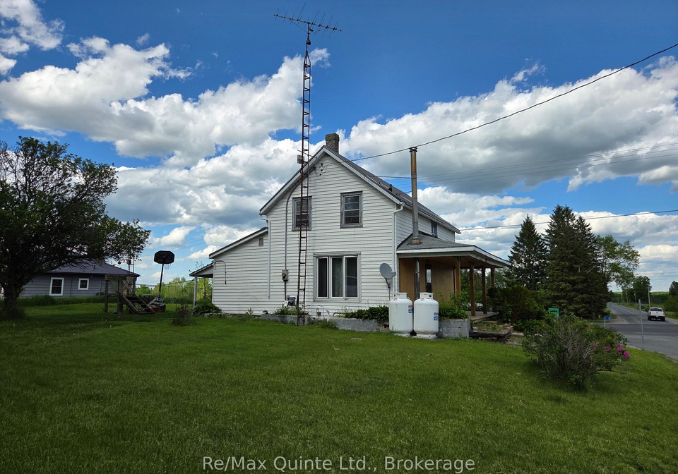 6-w-thomas-street-tweed-ontario-x13215646