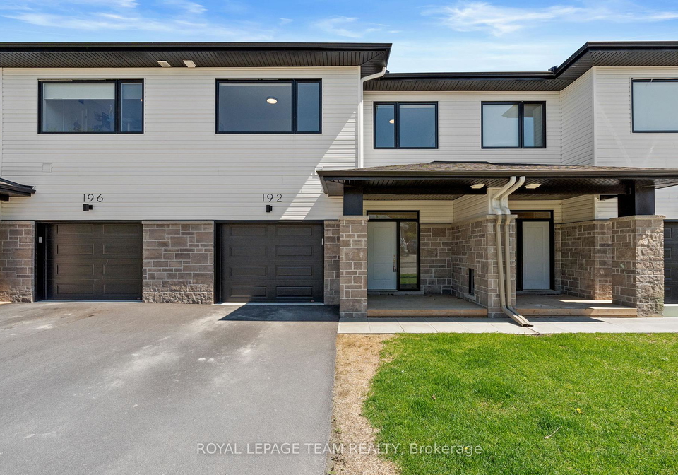 192-adelaide-street-mississippi-mills-ontario-x13215650