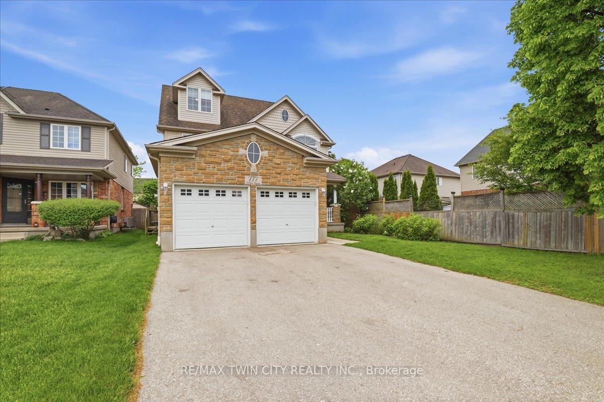 151-decaro-crescent-cambridge-ontario-x13215702