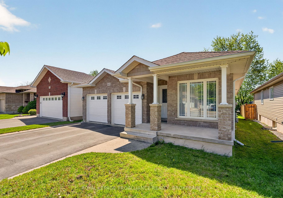 1097-crossfield-avenue-kingston-ontario-x13215714