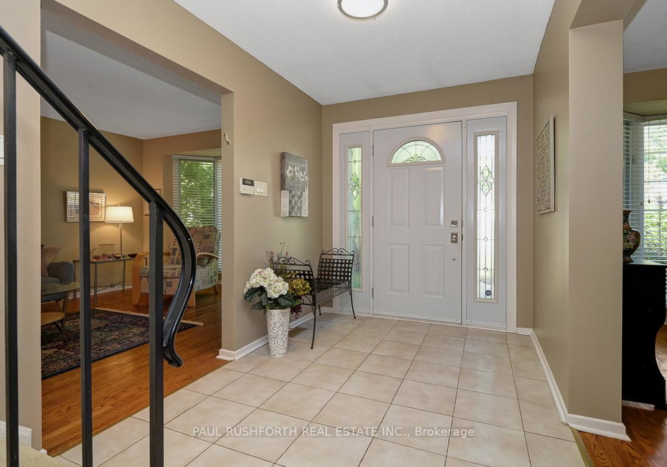 10-cosburn-avenue-ottawa-ontario-x13215726