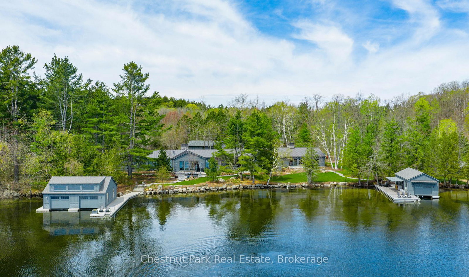 1082-halls-road-muskoka-lakes-ontario-x13215932