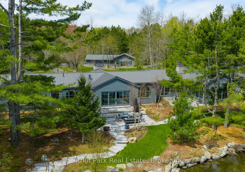 1082-halls-road-muskoka-lakes-ontario-x13215932