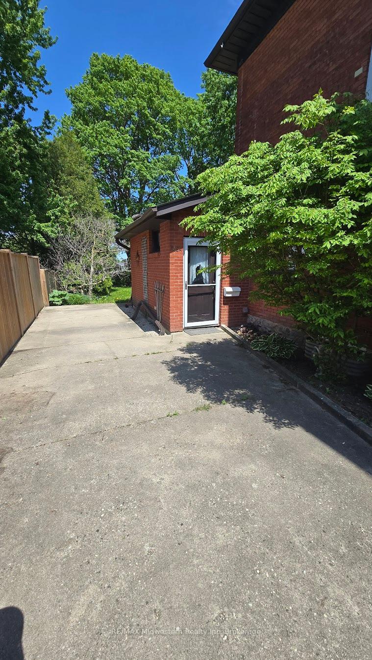 545-inkerman-street-e-north-perth-ontario-x13215996