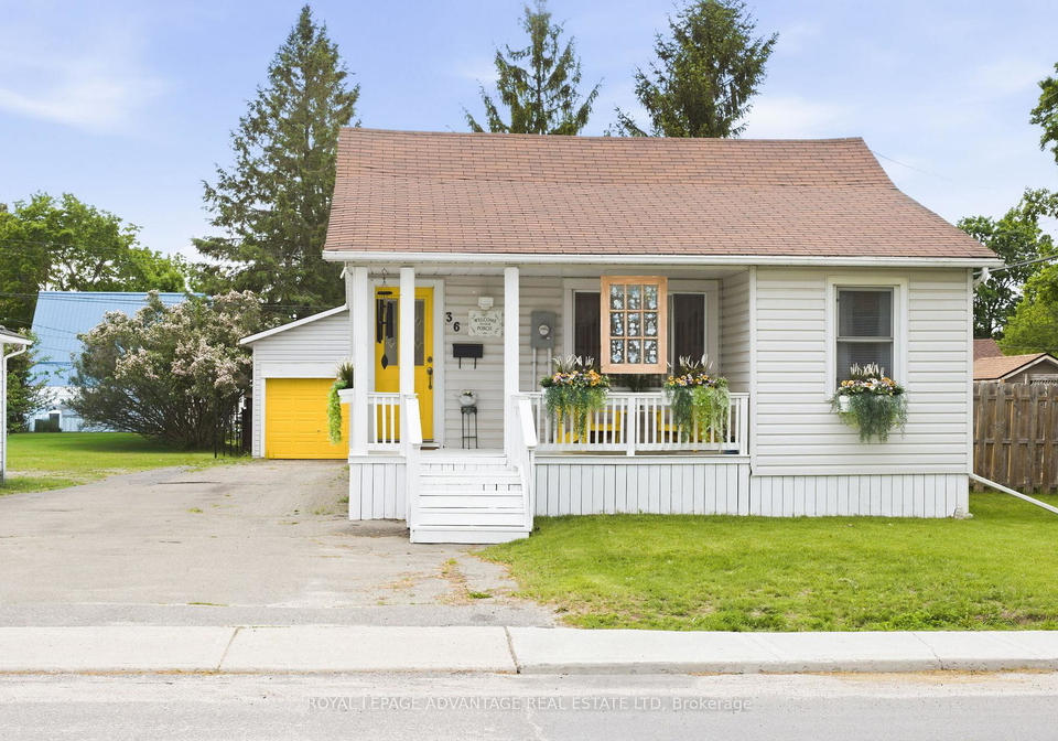 36-beech-street-smiths-falls-ontario-x13216058