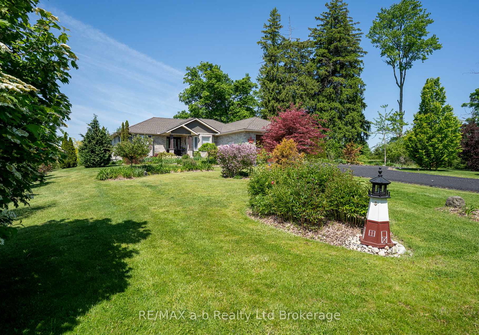 261-middle-townline-road-brant-ontario-x13216156
