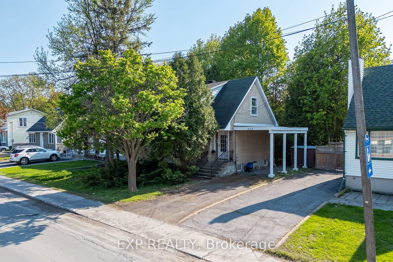 252-woodroffe-avenue-ottawa-ontario-x13216382
