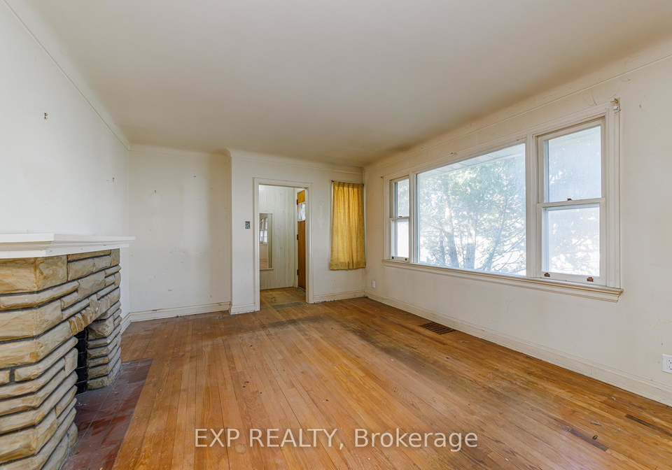 252-woodroffe-avenue-ottawa-ontario-x13216382