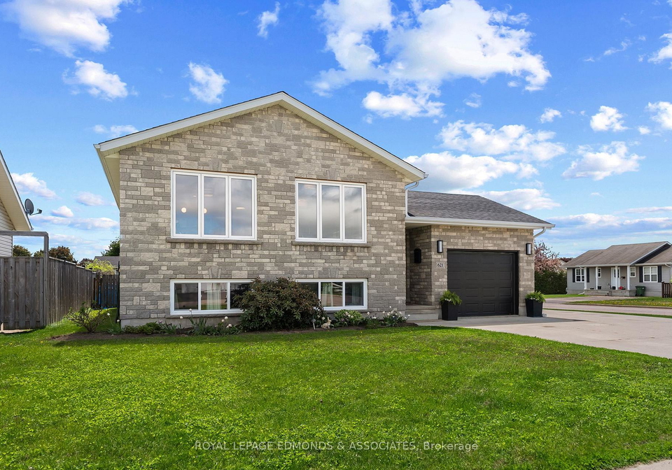 621-johnston-crescent-pembroke-ontario-x13216546
