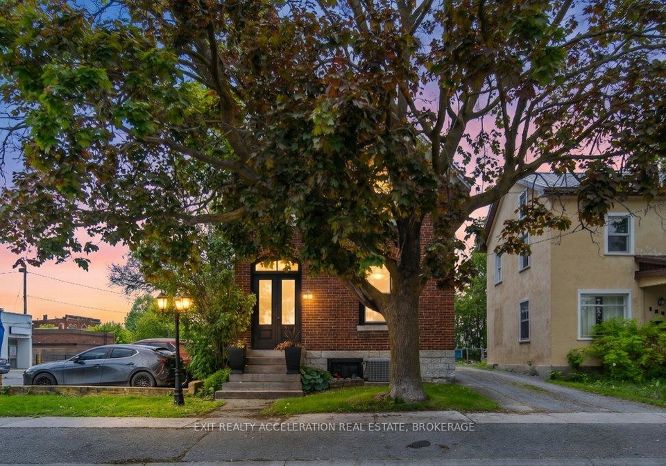 120-adelphi-street-greater-napanee-ontario-x13216566
