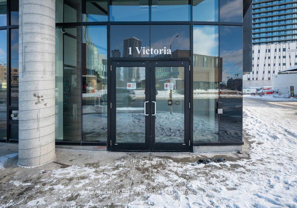 1-victoria-street-s-kitchener-ontario-x13216686