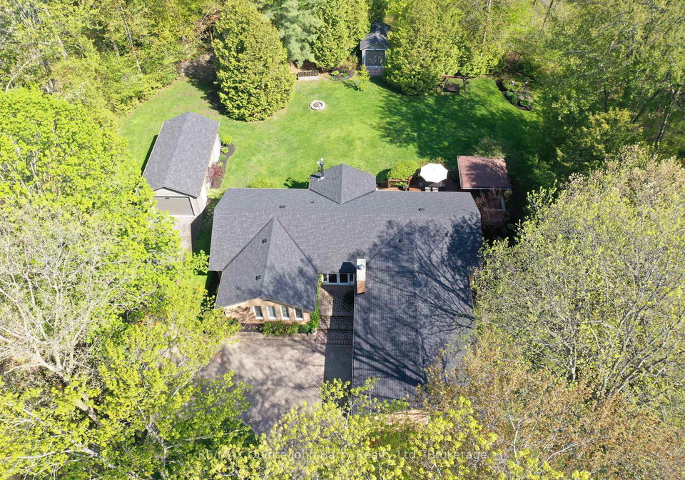256-colonial-drive-quinte-west-ontario-x13216692