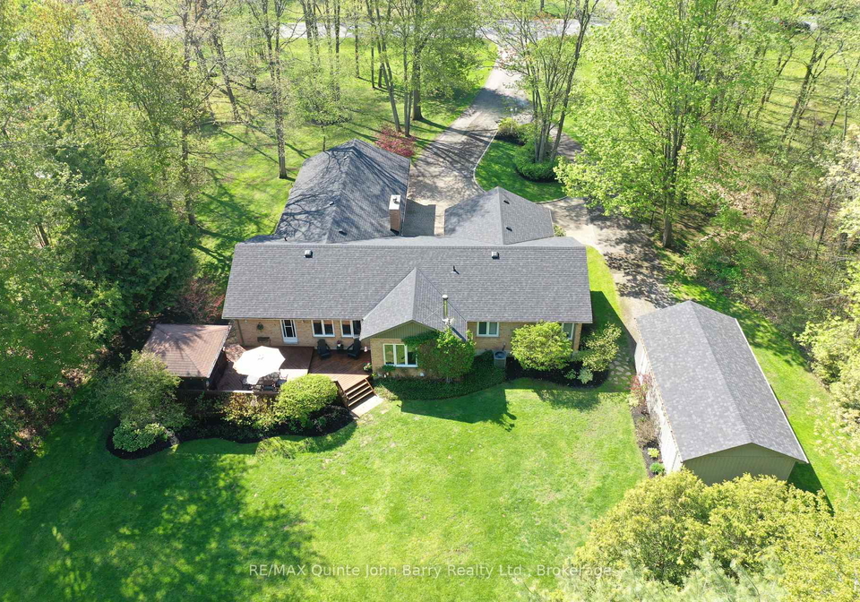 256-colonial-drive-quinte-west-ontario-x13216692