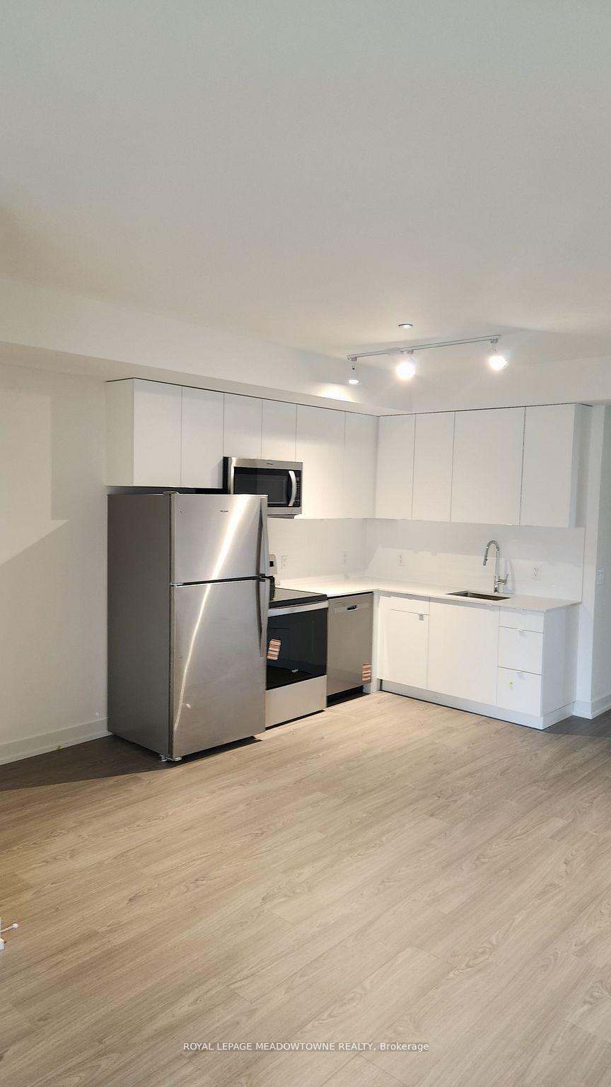 16-melbourne-avenue-n-st-catharines-ontario-x13216698