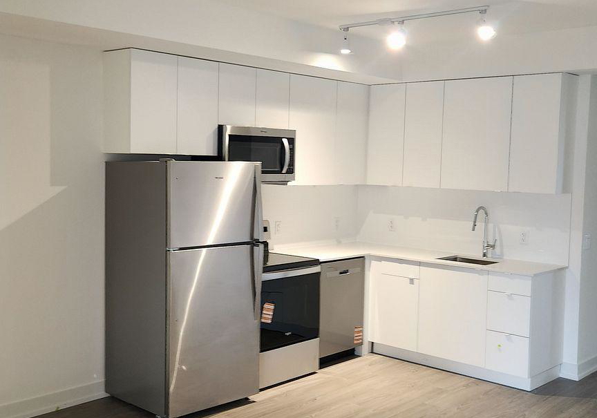 16-melbourne-avenue-n-st-catharines-ontario-x13216698