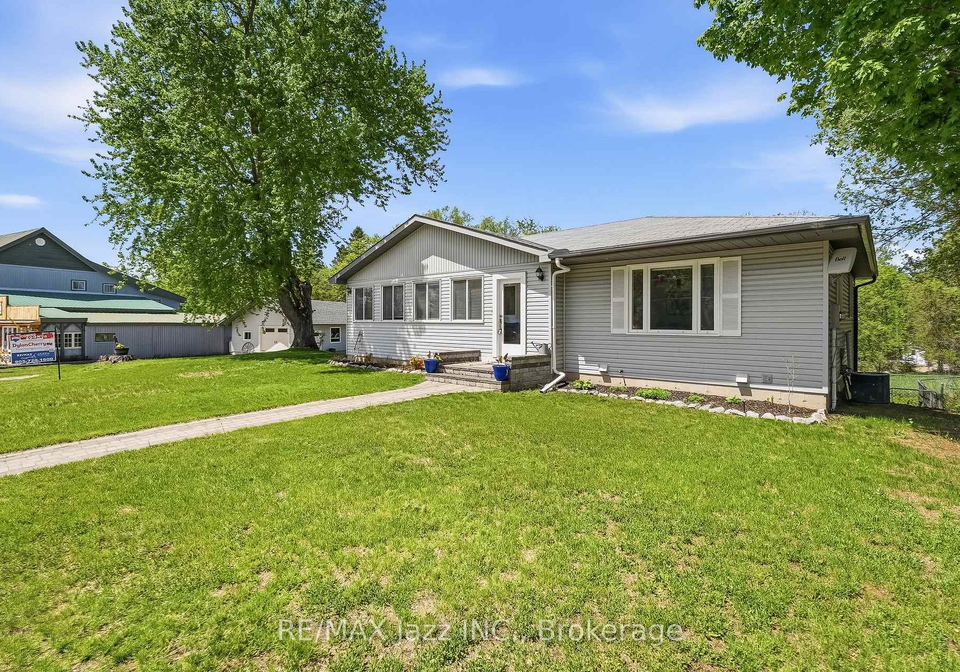5492-hwy-620-wollaston-ontario-x13216702