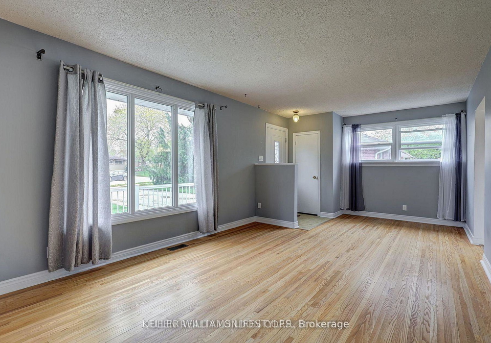 35-thorncrest-crescent-london-south-ontario-x13216760