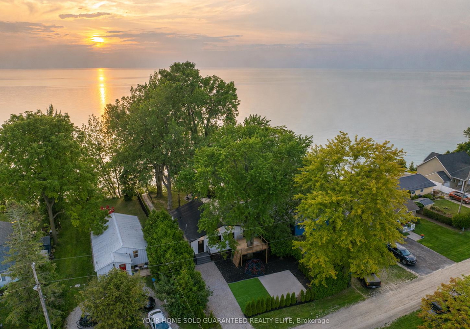 71865-sunview-avenue-bluewater-ontario-x13216790