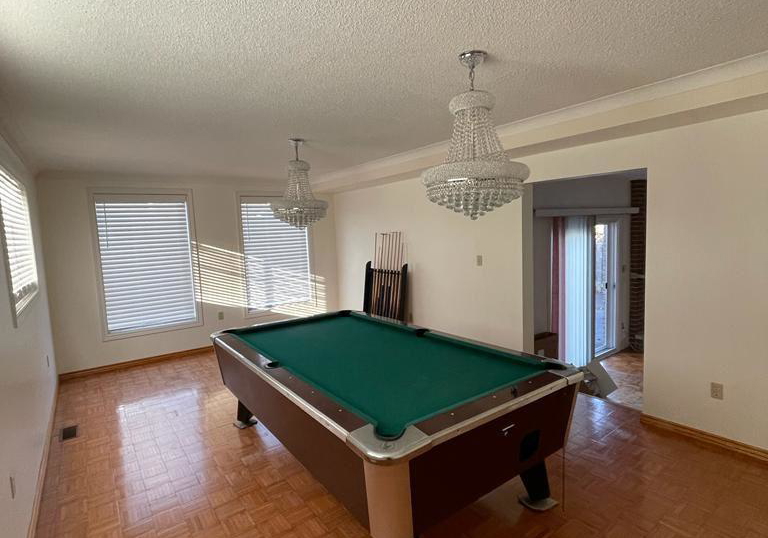 6930-whitman-avenue-niagara-falls-ontario-x13216804