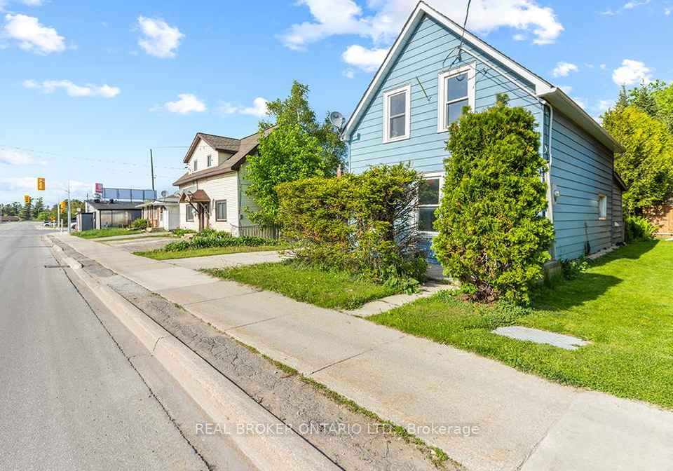 1323-2nd-avenue-w-owen-sound-ontario-x13216842