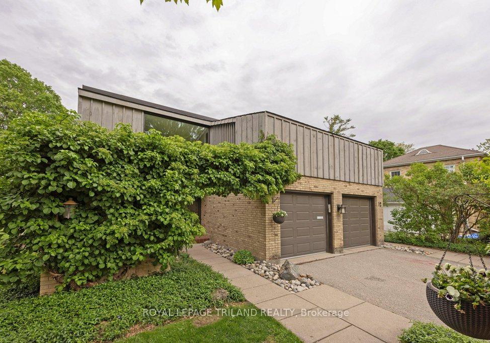 12-mayfair-drive-london-east-ontario-x13216956